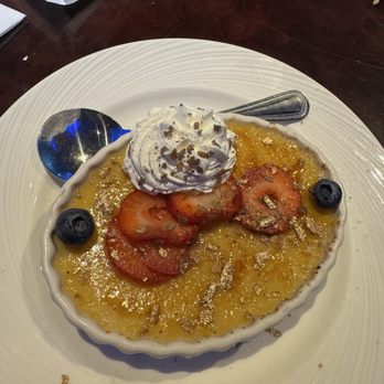 Downtown Aquarium - Salted caramel crème brûlée - Seafood Near Me - Houston, Texas Downtown Aquarium - Salted caramel crème brûlée - Seafood Near Me - Houston, Texas