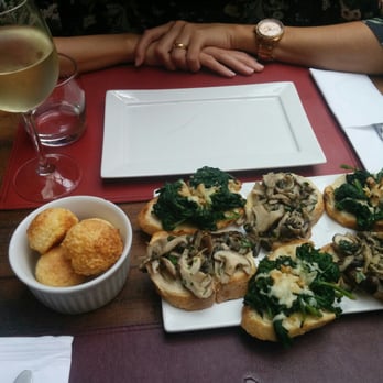 Zino Adega e Restaurante - Bruschettas - Wine Bars Near Me - São Paulo, SP Zino Adega e Restaurante - Bruschettas - Wine Bars Near Me - São Paulo, SP