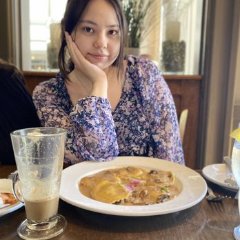 Incontro Ristorante - Ravioli al Marsala - Italian Near Me - Danville, California Incontro Ristorante - Ravioli al Marsala - Italian Near Me - Danville, California