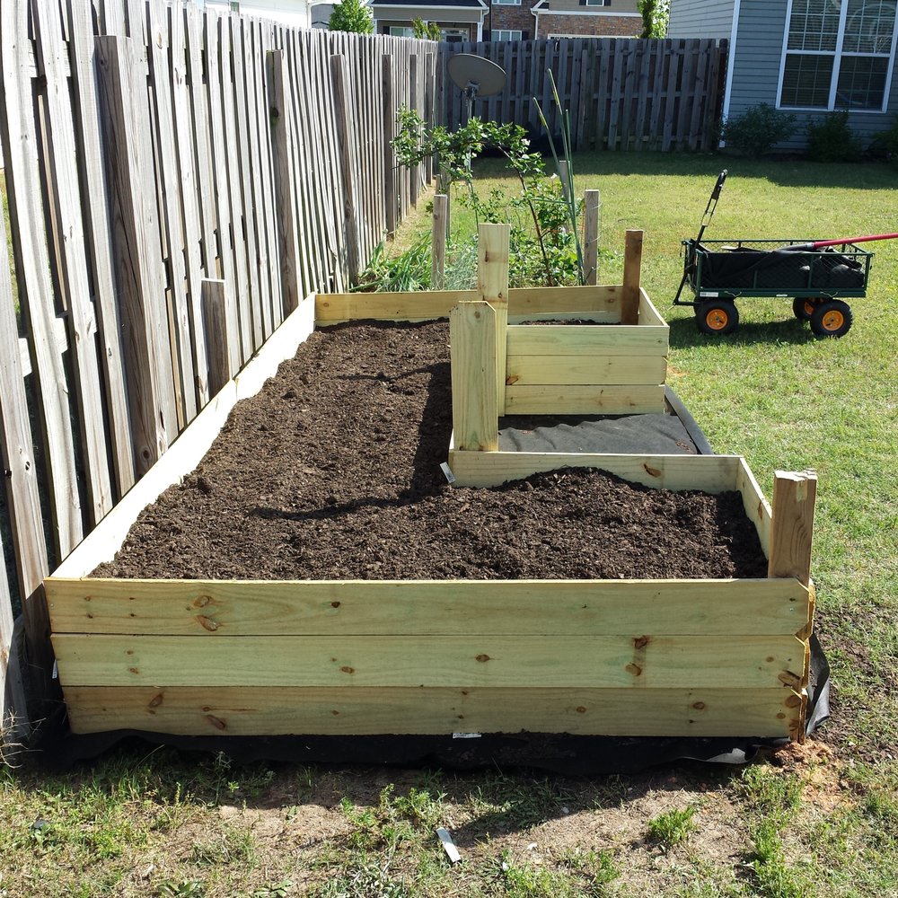 Earthtech South - Base garden with fresh soil from Earth Tech South. - Landscaping Near Me - Augusta, Georgia Earthtech South - Base garden with fresh soil from Earth Tech South. - Landscaping Near Me - Augusta, Georgia