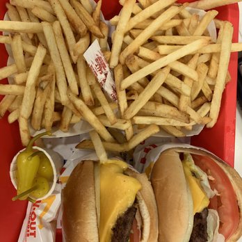 In-N-Out Burger - Burgers Near Me - Hurst, Texas
