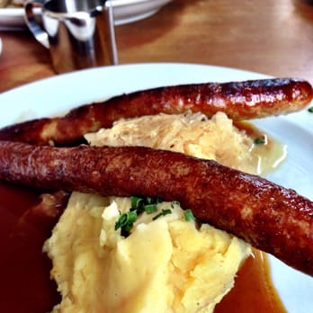 Weltrestaurant Markthalle - Mmmm - German Near Me - Berlin, BE