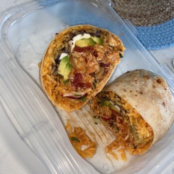 La Bamba Mexican Restaurant - Burrito de Pollo - Mexican Near Me - Brant Beach, New Jersey La Bamba Mexican Restaurant - Burrito de Pollo - Mexican Near Me - Brant Beach, New Jersey