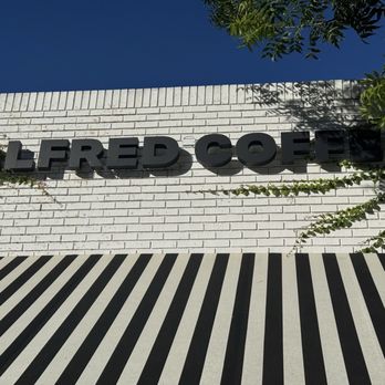 Alfred Coffee - Coffee & Tea Near Me - Studio City, California