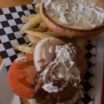 Crabby's Bar & Grill - Fish sandwich - Seafood Near Me - Winchester Bay, Oregon Crabby's Bar & Grill - Fish sandwich - Seafood Near Me - Winchester Bay, Oregon