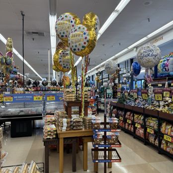 Ralphs - The balloons make it more attractive - Grocery Near Me - Granada Hills, California Ralphs - The balloons make it more attractive - Grocery Near Me - Granada Hills, California