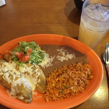 Viva Mexico - Chili relleno plate! their beans & rice are so delicious!! That drink is my agua melon, which is super tasty! - Mexican Near Me - Albuquerque, New Mexico Viva Mexico - Chili relleno plate! their beans & rice are so delicious!! That drink is my agua melon, which is super tasty! - Mexican Near Me - Albuquerque, New Mexico