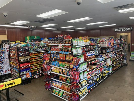 Love's Country Store