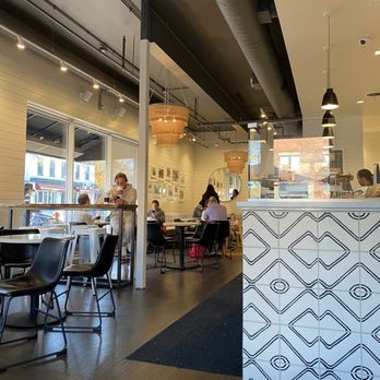 Hometown Coffee & Juice - Coffee & Tea Near Me - Glencoe, Illinois