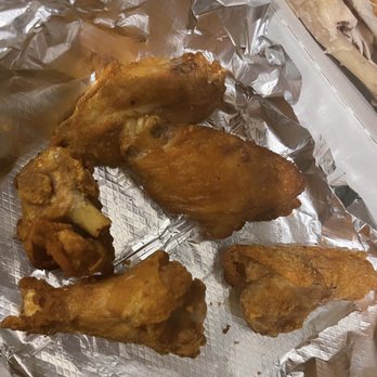 Mountain Mike's Pizza - Perfectly crispy wings - Chicken Wings Near Me - Henderson, Nevada