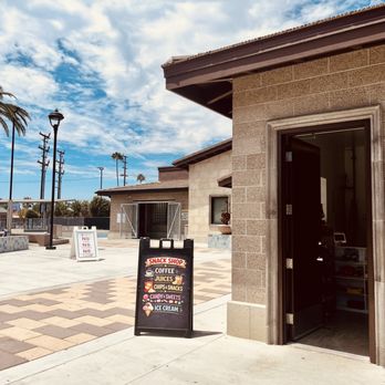 Fremont Park - Snacks ($$$) but nice to have - Parks Near Me - Glendale, California Fremont Park - Snacks ($$$) but nice to have - Parks Near Me - Glendale, California