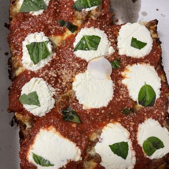 Pizza Bella - detroit sausage/ricotta/basil - Pizza Near Me - Palatine, Illinois Pizza Bella - detroit sausage/ricotta/basil - Pizza Near Me - Palatine, Illinois