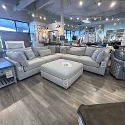Wholesale Furniture Gallery - Large, small, stationery, sectional, modular, reclining, sleeper and custom designed sofa options available for all!!