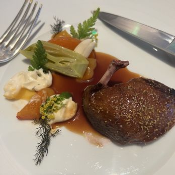 Restaurant Gordon Ramsay - Roast pigeon with fennel, apricot, almond - French Near Me - London, XGL