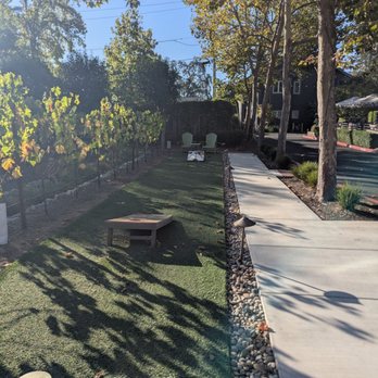 Senza Hotel - Cornhole - Hotels Near Me - Napa, California Senza Hotel - Cornhole - Hotels Near Me - Napa, California
