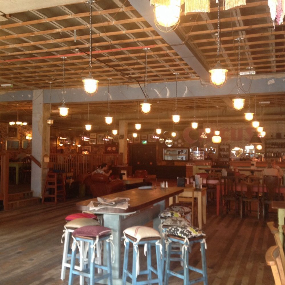 Alcampo Lounge - Huge space inside! - Bars Near Me - Brighton, BNH