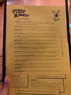 Menu photo 1 Perro Blanco Norfolk, VA