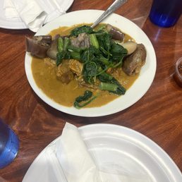 Oxtail Kare-kare