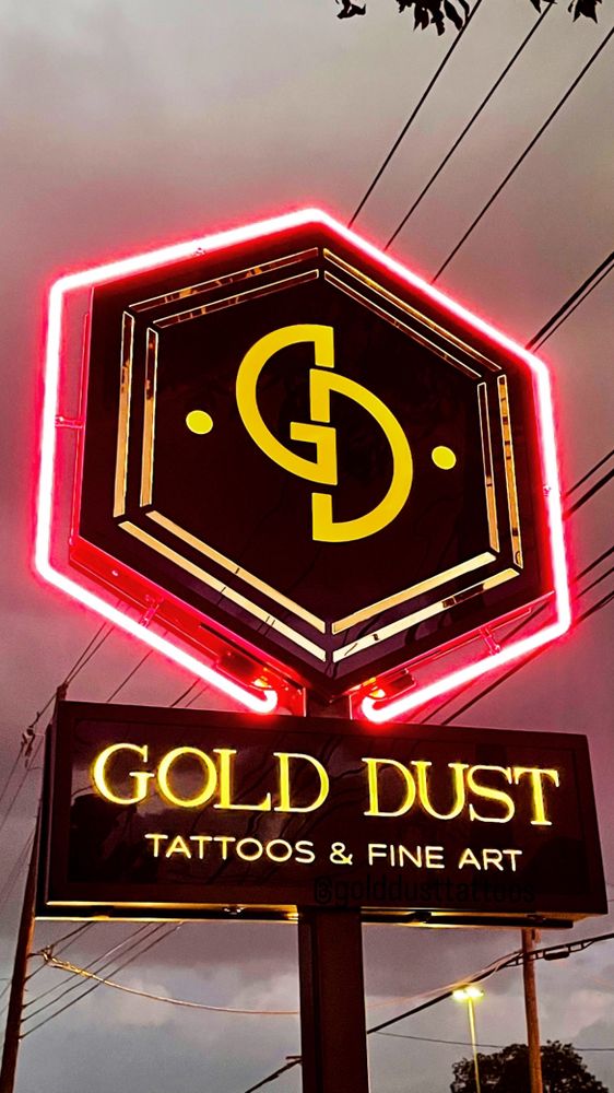 GOLD DUST TATTOOS & FINE ART Updated September 2024 103 Photos & 175 Reviews 2406 N