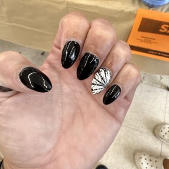 Nail Love - Daniel does beautiful and amazing designs including 3d designs! - Nail Salons Near Me - Honesdale, Pennsylvania Nail Love - Daniel does beautiful and amazing designs including 3d designs! - Nail Salons Near Me - Honesdale, Pennsylvania