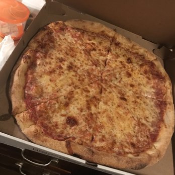 Roberto's Pizza & Pasta - Plain pizza pie. Really good! - Pizza Near Me - New Rochelle, New York Roberto's Pizza & Pasta - Plain pizza pie. Really good! - Pizza Near Me - New Rochelle, New York