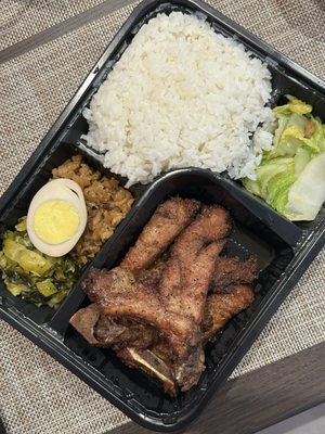 A Zhong Taiwanese Cuisine 阿忠台湾小吃 by null