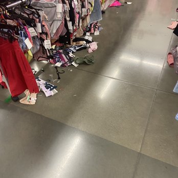 Burlington - Department Stores Near Me - Rialto, California