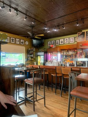 The Royale Food & Spirits by null