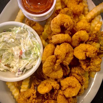 Off the Hook - Shrimp and Oysters - Seafood Near Me - Pascagoula, Mississippi