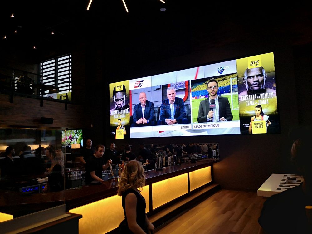 LA CAGE 42 Photos 5485 Rue des Jockeys, Montréal, Quebec Sports