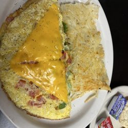 Trails Cafe - Vegetable Omelette