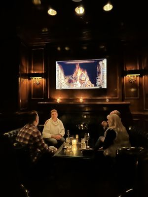 Gerard Lounge by null