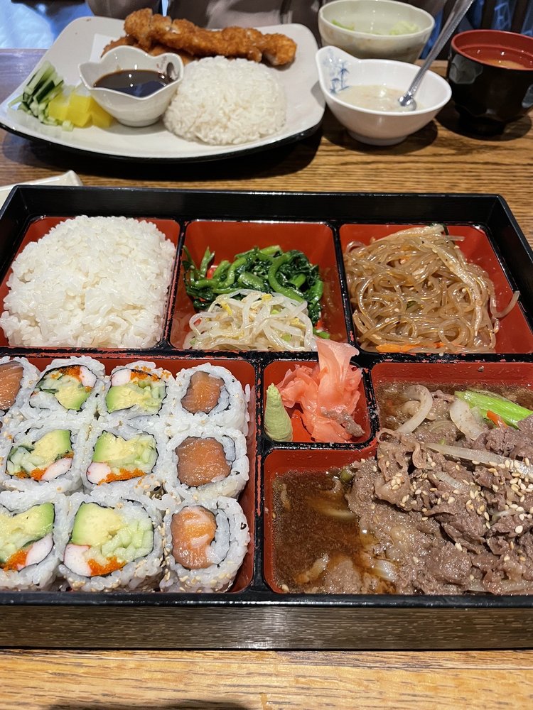 Mazz Sushi