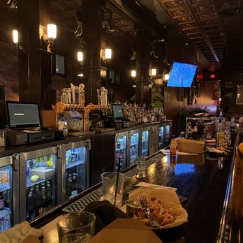 The Elephant Room - Bar area - American Near Me - Detroit, Michigan The Elephant Room - Bar area - American Near Me - Detroit, Michigan