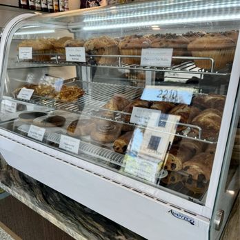 Pour and Decor - Pastries - Coffee & Tea Near Me - St. Petersburg, Florida