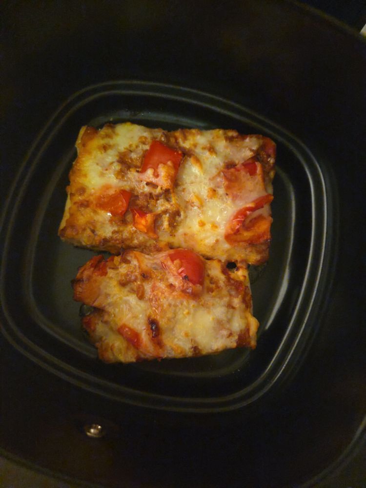 Green Ridge Pizza Logo