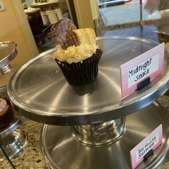 Smallcakes - Cupcakes Near Me - Charlotte, North Carolina