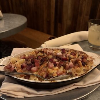 Au Cheval - Bacon & Black Pepper Mac & Cheese - Burgers Near Me - New York, New York Au Cheval - Bacon & Black Pepper Mac & Cheese - Burgers Near Me - New York, New York