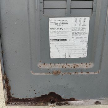 Sabrius Electric - Rust on front panel - Electricians Near Me - Deltona, Florida
