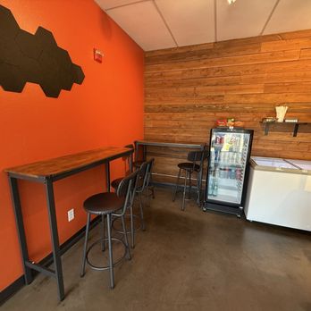 Yi's Cafe - Coffee & Tea Near Me - Arcadia, California