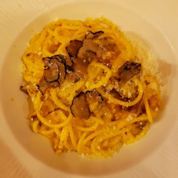 Trattoria Vecchia Roma - Truffle Carbonara - Roman Near Me - Rome, RM Trattoria Vecchia Roma - Truffle Carbonara - Roman Near Me - Rome, RM