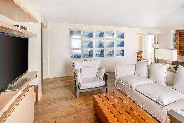 Hilton Vacation Club The Modern Honolulu by null