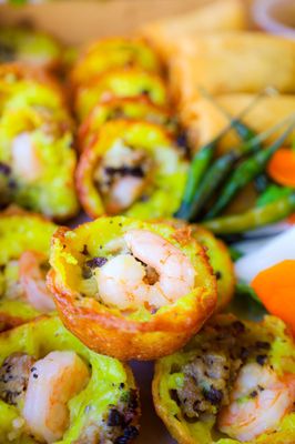 Banh Khot Lady by null