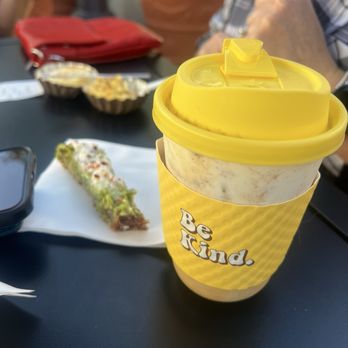 La La Land - Chai latte - Coffee & Tea Near Me - Calabasas, California