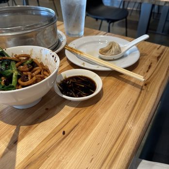 dan modern chinese - Short rib noodles and pork dumplings (lunch portion comes with 3 for $5) - Chinese Near Me - Long Beach, California