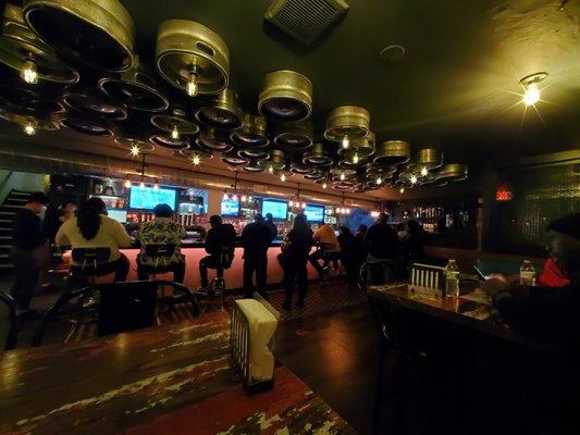 Duba Karaoke and Pub by null