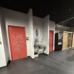 Hotworx Southlake - We have two bathrooms, one has a shower for member use; two water fountains, and a fully stocked vending machine.
