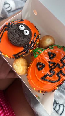 Honey B Doughnuts and Bakery