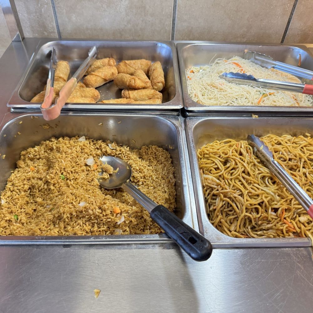 Jin Express - Buffet : egg rolls, 27. Rice Noodles, fried rice, and D1. Lo Mein - Chinese Near Me - King George, Virginia Jin Express - Buffet : egg rolls, 27. Rice Noodles, fried rice, and D1. Lo Mein - Chinese Near Me - King George, Virginia