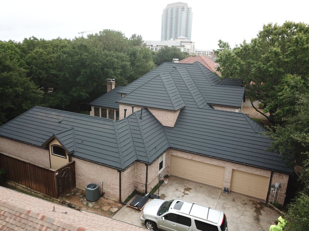 Slide of GreenLeaf Roofing